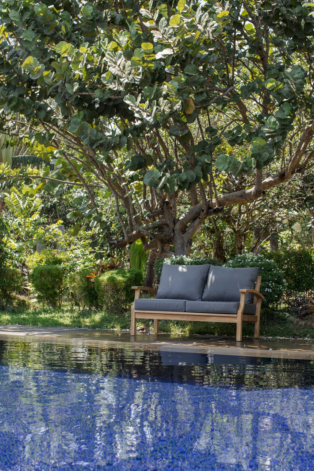 Lombok 2 Seater Lounge image 8