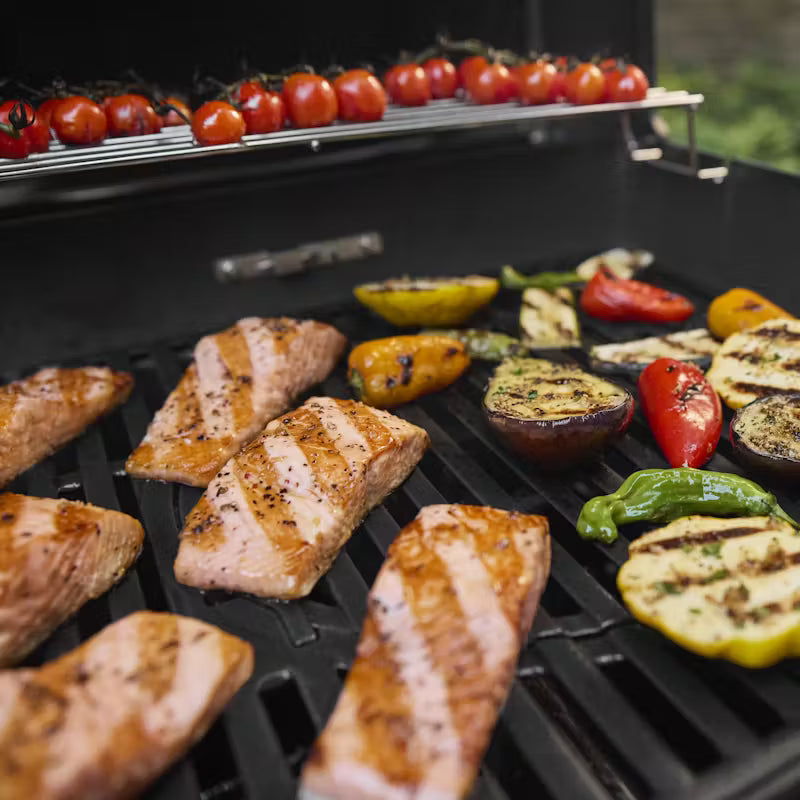 Weber Spirit E-425 4-Burner Gas Barbecue (LPG) image 5