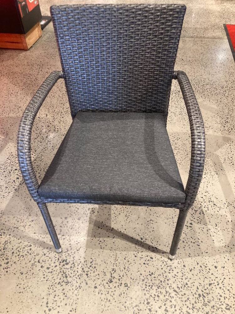 Dubai 7 Piece Dining image 1