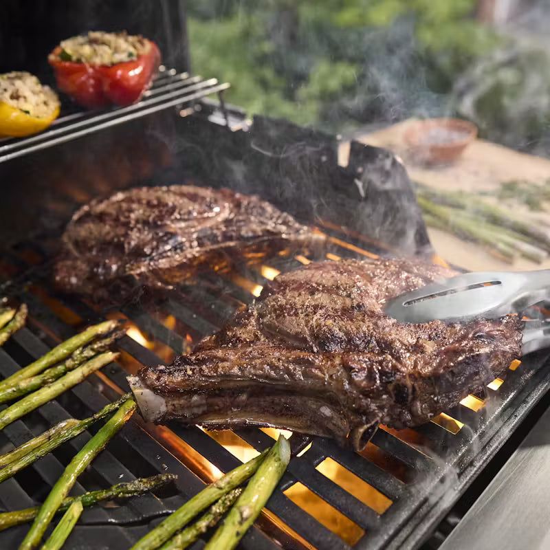 Weber Spirit E-435 4-Burner Gas Barbecue (LPG) image 8